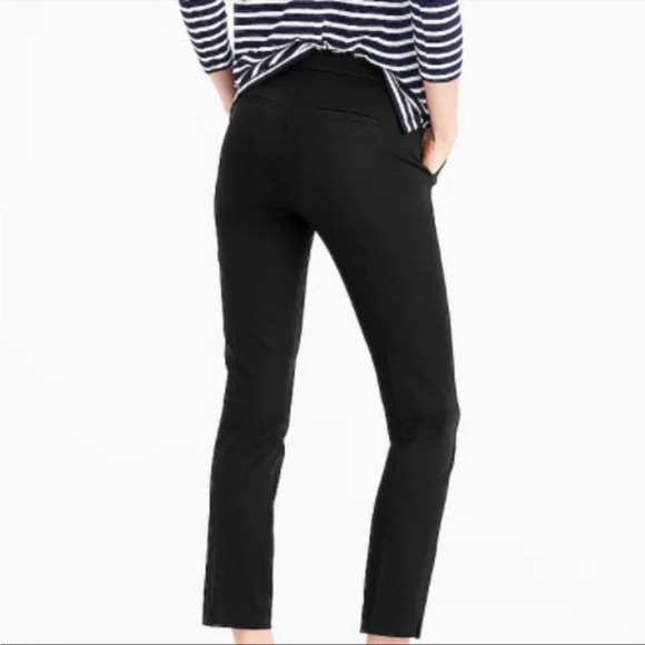 J. Crew Martie crop pant in bi-stretch cotton. EUC